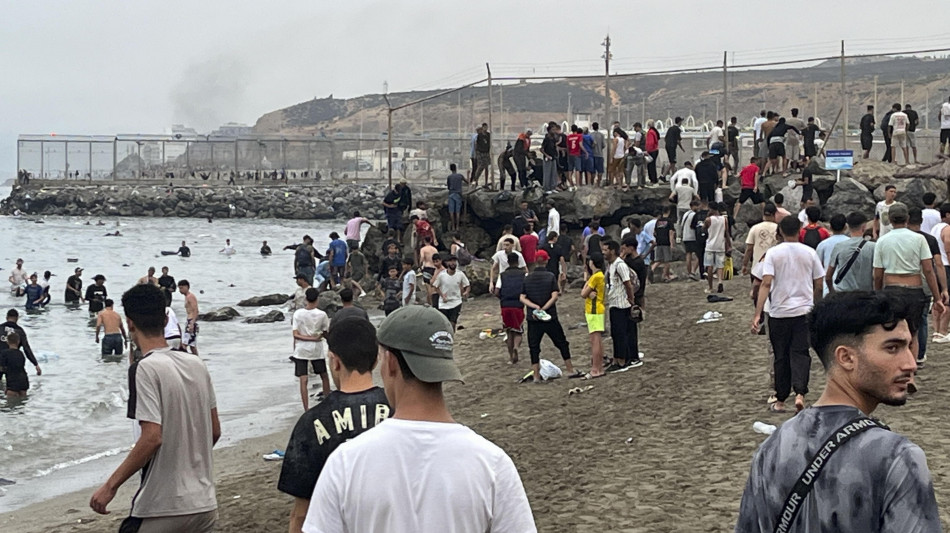 Oltre 37.500 migranti entrati a Ceuta ritornati in Marocco