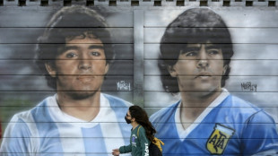 Equipe m&eacute;dica de Maradona vai a julgamento na Argentina por 'teatro do horror' de sua morte