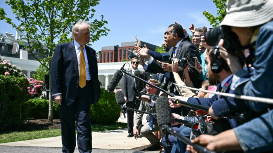Una corte de apelaciones de EEUU suspende la ilegalizaci&oacute;n del arancel global del 10% de Trump