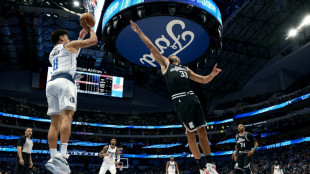 NBA Pelicans dump Grizzlies while Mavericks beat Clippers