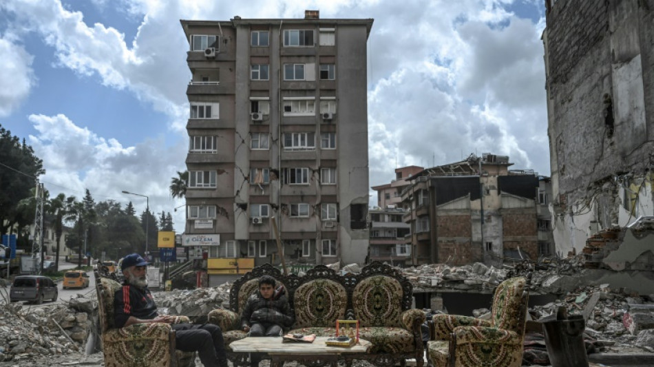Los desplazados por el sismo de Turqu&iacute;a, ansiosos por votar en las elecciones de mayo
