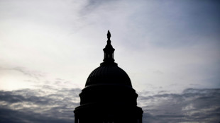 Congresso dos EUA vota para tentar evitar paralisia or&ccedil;ament&aacute;ria