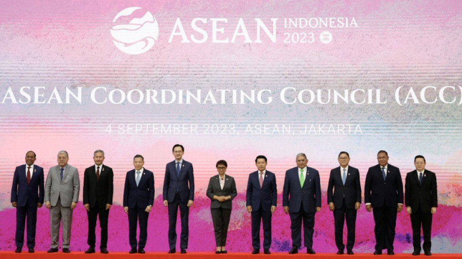 L&iacute;deres de ASEAN buscan unidad en cumbre dominada por crisis en Birmania