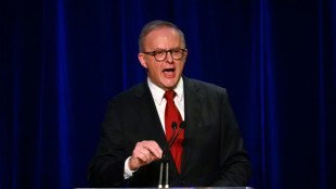Victorious Australian PM holds 'warm' chat with Trump