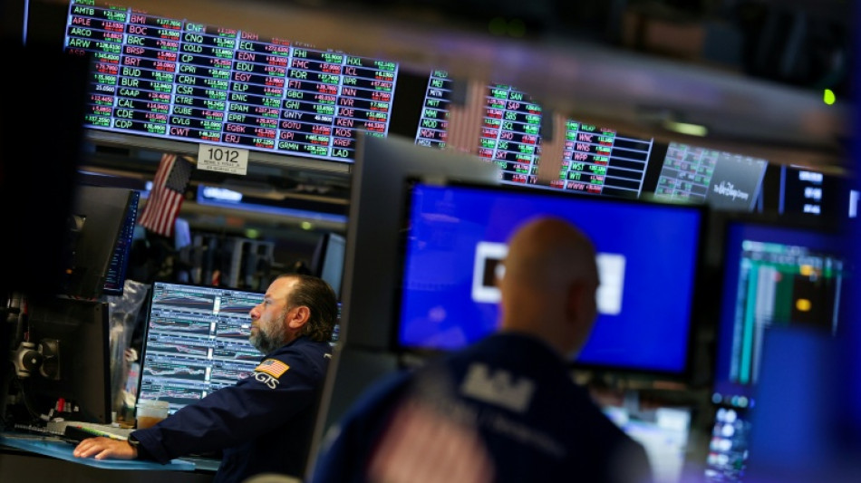 Wall Street termine sans direction claire, mitig&eacute;e apr&egrave;s la Fed