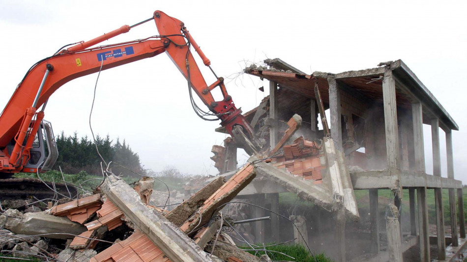 Salvini, 'penso pdl condoni pendenti, con silenzio-assenso'