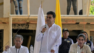 Colombia y disidentes de FARC iniciar&aacute;n di&aacute;logos de paz y tregua en octubre