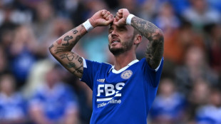 Frustrated Leicester held to goalless draw by Palace 