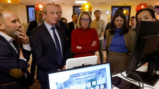 Pas &agrave; pas, l'IA g&eacute;n&eacute;rative "souveraine" Albert infuse dans la fonction publique fran&ccedil;aise