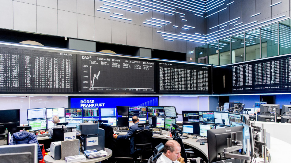 Borsa: l'Europa in recupero, l'oro ancora record