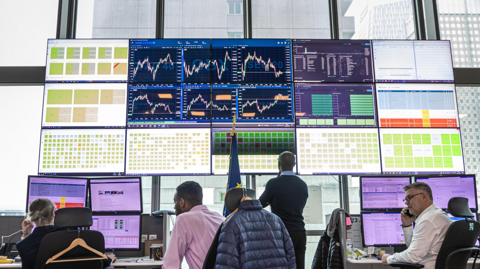 Borsa: l'Europa &egrave; positiva ma cauta, Milano si appiattisce