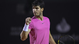 Defending champ Alcaraz reaches Rio Open semi-finals