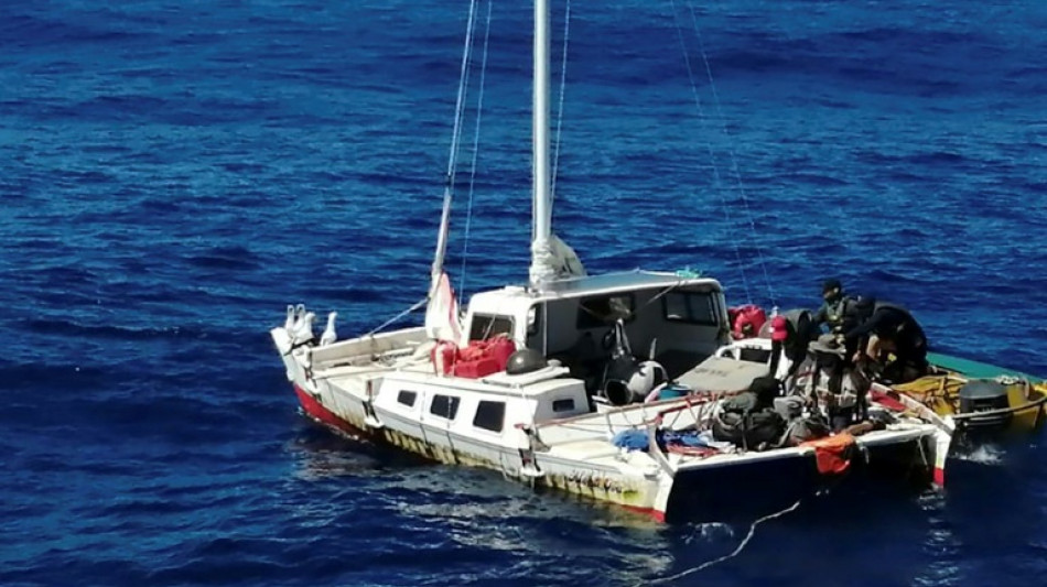 Llega a M&eacute;xico n&aacute;ufrago australiano que fue rescatado por barco atunero