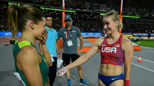 Moon and Kennedy share pole vault gold at world championships