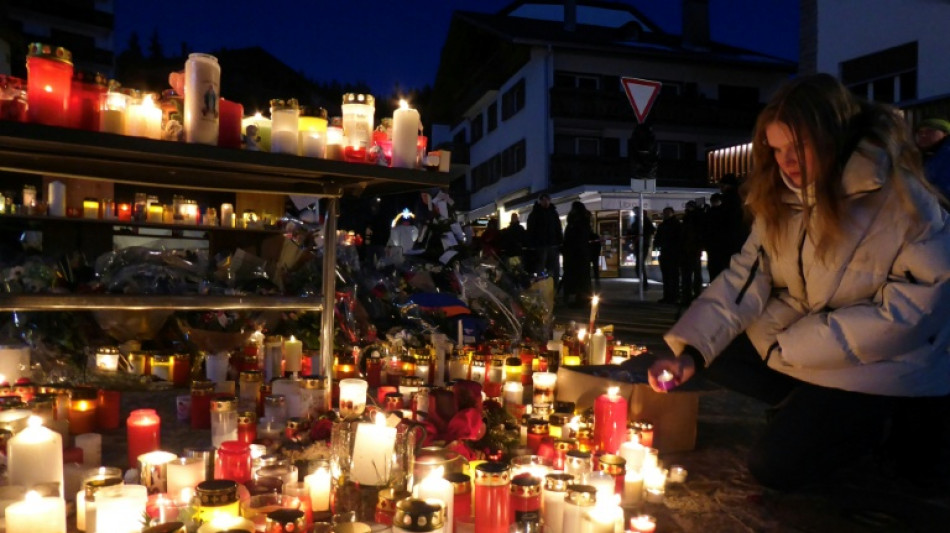 Brandkatastrophe in der Schweiz: Ermittlungen gegen Bar-Betreiber - elf Tote identifiziert