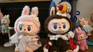 Stocks diverge ahead of expected US rate cut