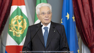 Mattarella cita il Papa, basta con la logica dell'emergenza sui migranti