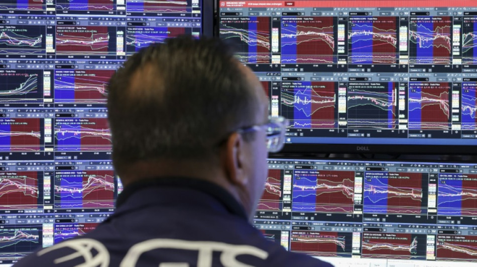 Prises de b&eacute;n&eacute;fices &agrave; Wall Street dans un march&eacute; peu fr&eacute;quent&eacute;