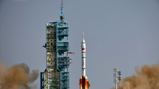 Test superati per razzo riutilizzabile cinese, risposta a SpaceX