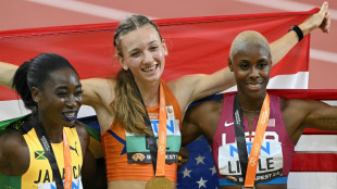 Bol makes up for relay calamity with world 400m hurdles gold