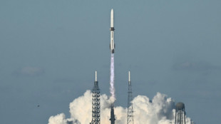 L'entreprise spatiale de Bezos parvient à récupérer le propulseur de sa grande fusée, une prouesse