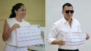 Ecuador, en campa&ntilde;a para el balotaje presidencial con la violencia narco de por medio