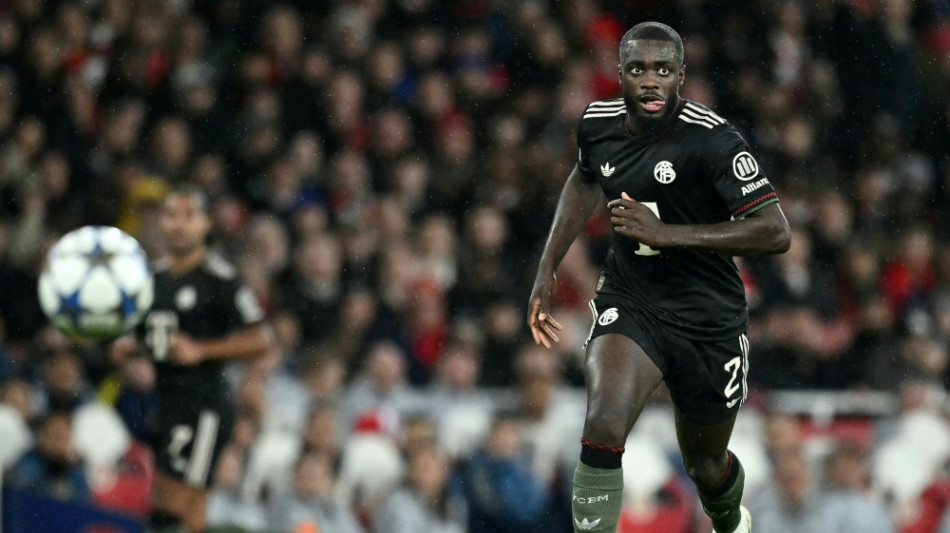 Medien: Upamecano verl&auml;ngert beim FC Bayern