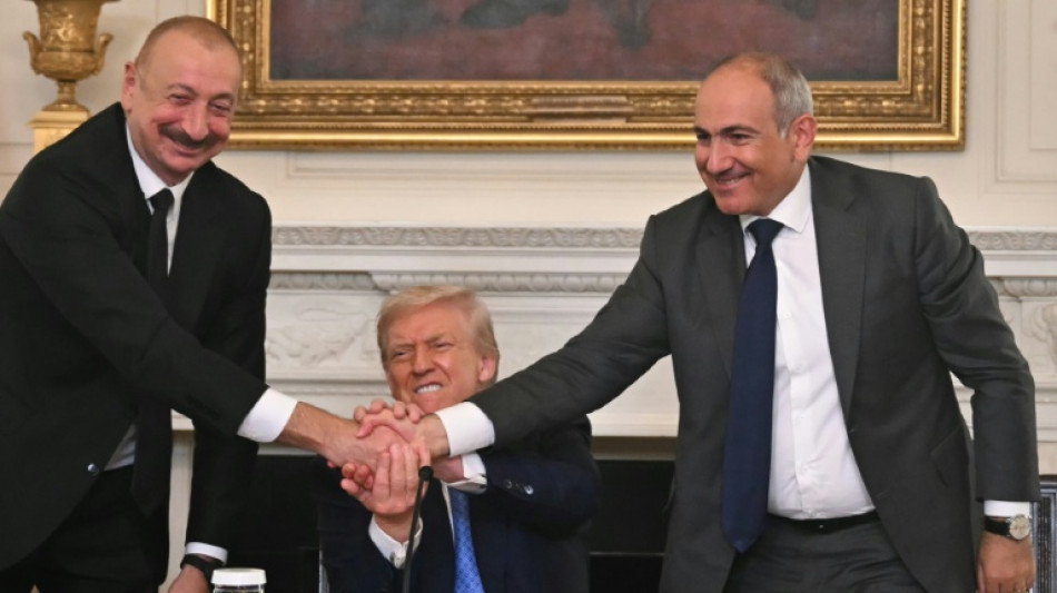 Armenien und Aserbaidschan unterzeichnen im Weißen Haus Vereinbarung zum Frieden