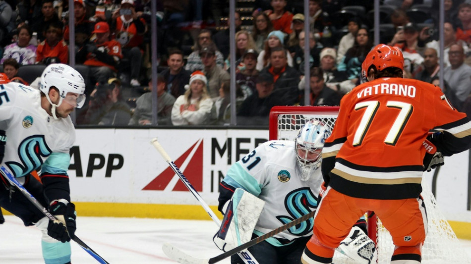 40 Paraden: Gl&auml;nzender Grubauer h&auml;lt Kraken-Sieg fest