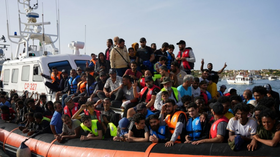 Papa agradece &agrave; popula&ccedil;&atilde;o de Lampedusa por receber migrantes