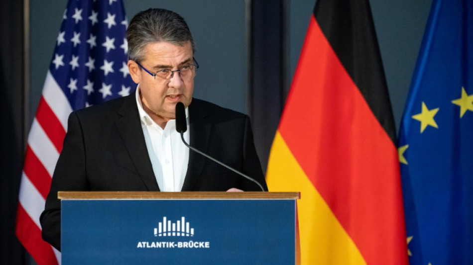 SPD-Politiker f&uuml;r Wehrpflicht - Gabriel: M&uuml;ssen uns auf neue Weltlage einstellen