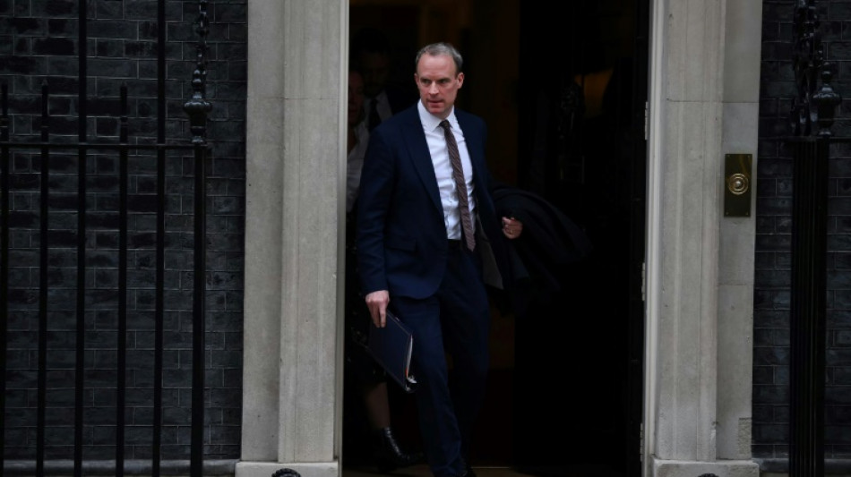 Renuncia el vice primer ministro brit&aacute;nico Raab, acusado de acoso moral