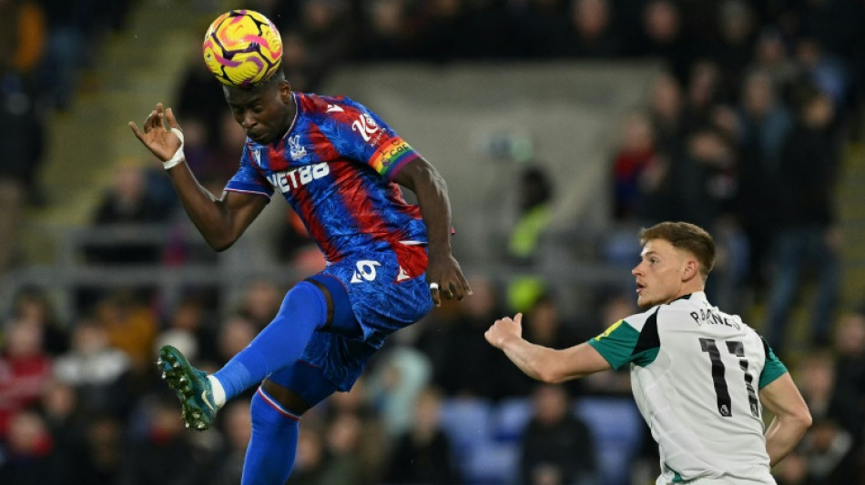 Capit&atilde;o do Crystal Palace n&atilde;o ser&aacute; punido por mensagem religiosa em bra&ccedil;adeira