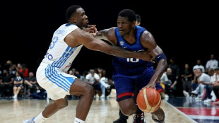 United States brush aside Greece in basketball World Cup warm up
