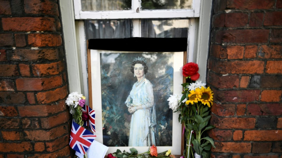 Los vecinos de la reina Isabel II se preparan para el &uacute;ltimo adi&oacute;s: "Windsor es su casa"
