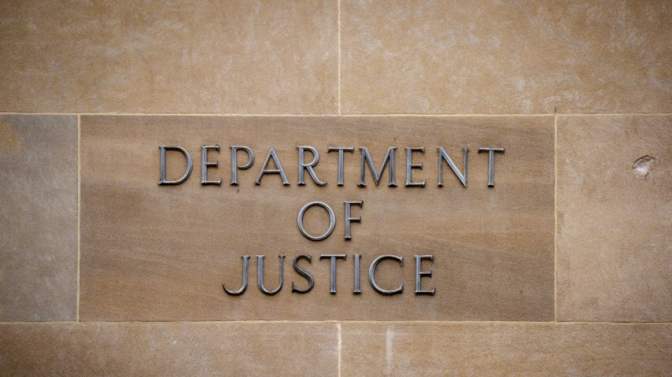 "Mehr als eine Million Dokumente": US-Justizministerium meldet Entdeckung weiterer Epstein-Akten 