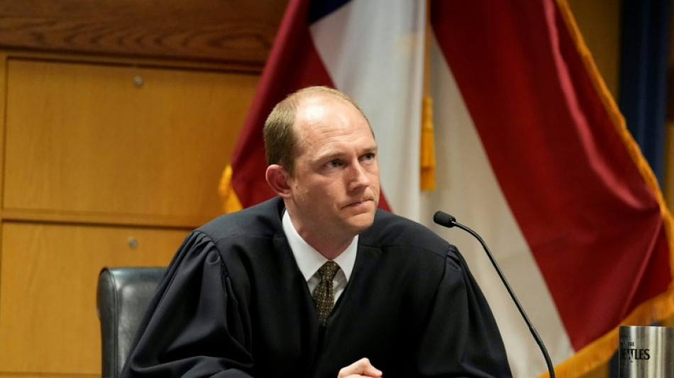 Tribunal de Apela&ccedil;&otilde;es da Ge&oacute;rgia suspende caso sobre interfer&ecirc;ncia eleitoral de Trump