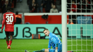 Union lose chance at top spot after Leverkusen 'schellacking'