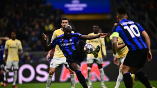 Lukaku fires Inter past Porto to boost Champions League hopes