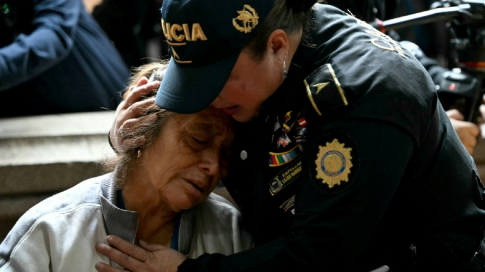 Guatemala: obs&egrave;ques de policiers tu&eacute;s par des gangs, l'&eacute;tat de si&egrave;ge valid&eacute;