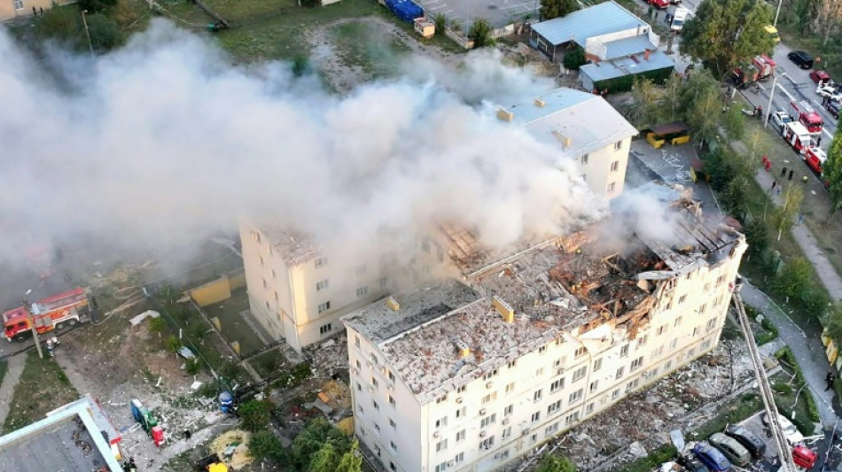 Kiew meldet f&uuml;nf Tote bei russischem Drohnenangriff auf Wohnblock in Charkiw