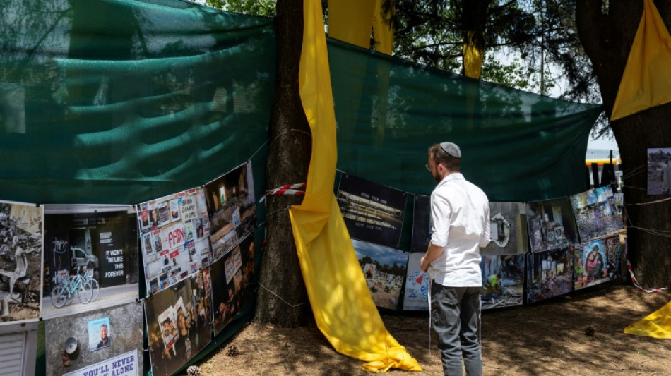 Un an apr&egrave;s le 7-Octobre, des dirigeants redisent leur "horreur", d'autres accusent Isra&euml;l