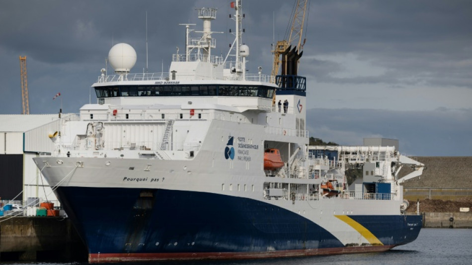 Au large de Mayotte, des amas de "glace de CO2" d&eacute;couverts au fond de l'oc&eacute;an