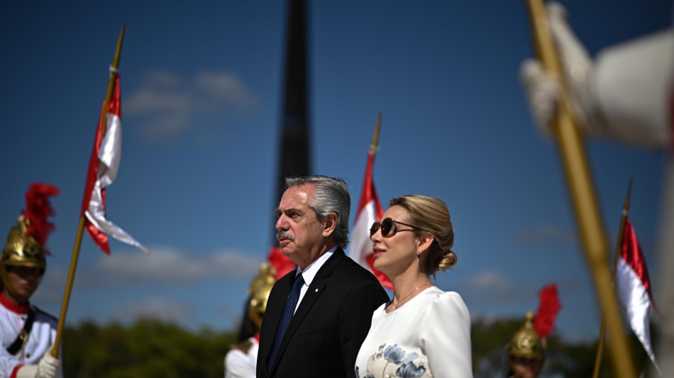 Argentina, l'ex presidente Fern&aacute;ndez va a processo