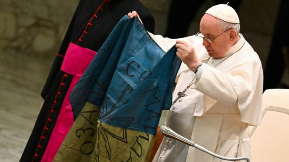 Papst Franziskus verurteilt "furchtbare Grausamkeiten" in Butscha