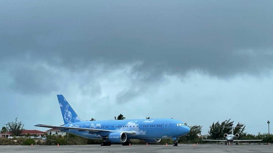 Climat: les r&eacute;seaux sociaux pressent les c&eacute;l&eacute;brit&eacute;s de descendre de leurs jets priv&eacute;s