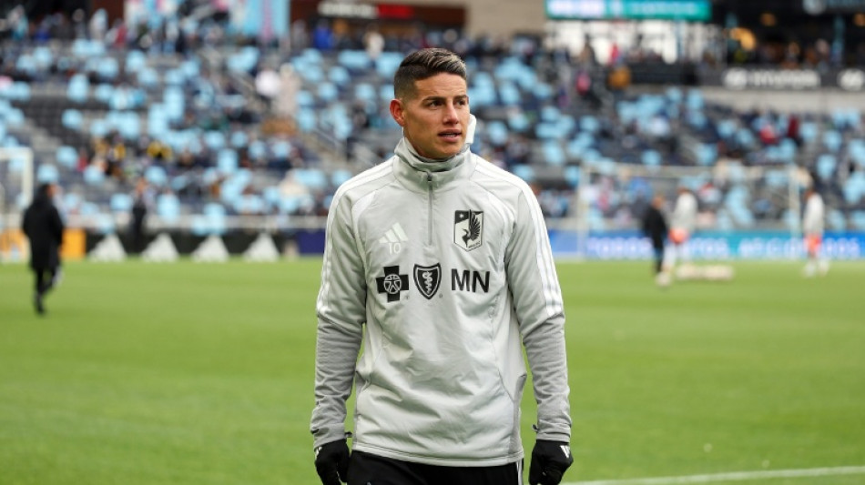 James Rodr&iacute;guez sofre les&atilde;o e sua estreia no Minnesota United pode ser adiada