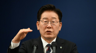 South Korean leader says told Trump sanctions on North are 'ineffective'