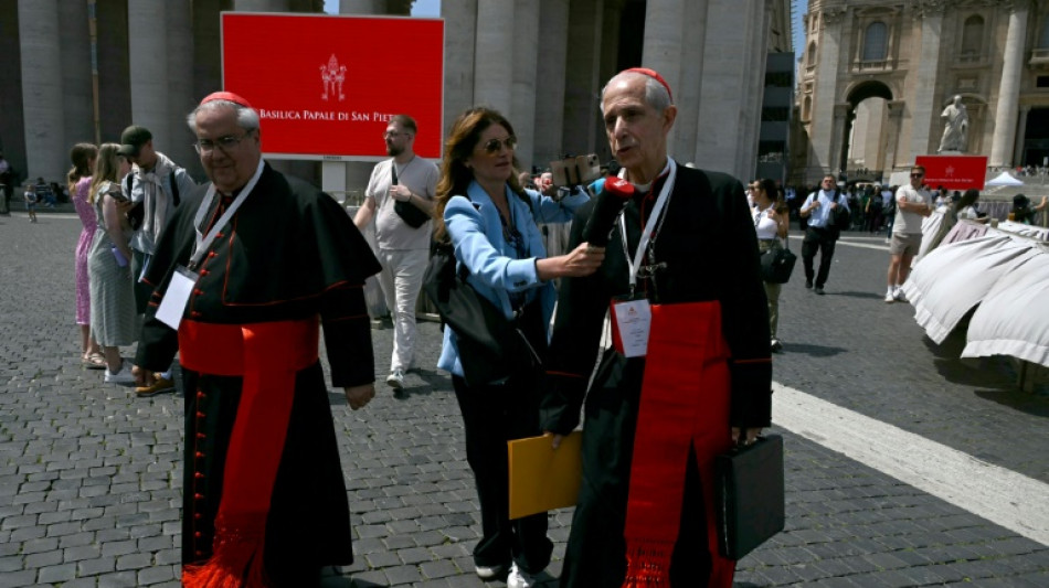 A J-4 du conclave, un d&eacute;sistement et des concertations d&eacute;sormais compt&eacute;es