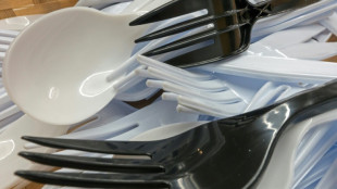 Vaisselle r&eacute;utilisable: le gouvernement menace les mauvais &eacute;l&egrave;ves de la restauration rapide